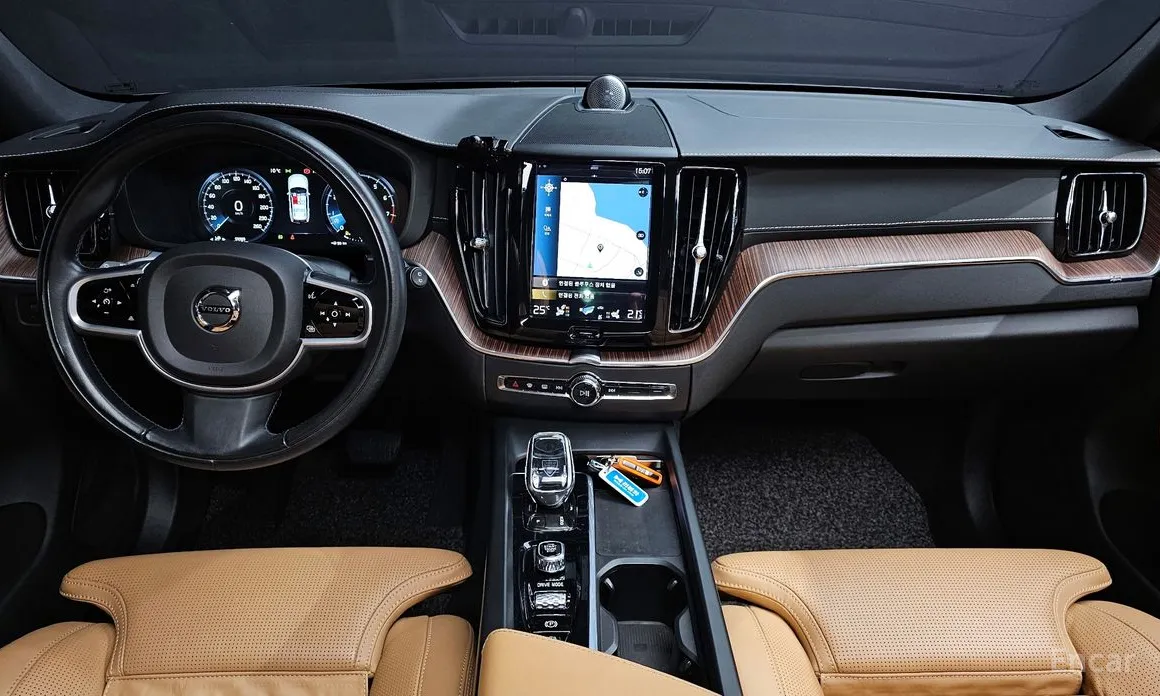 Volvo XC60 2017 B5 Inscription