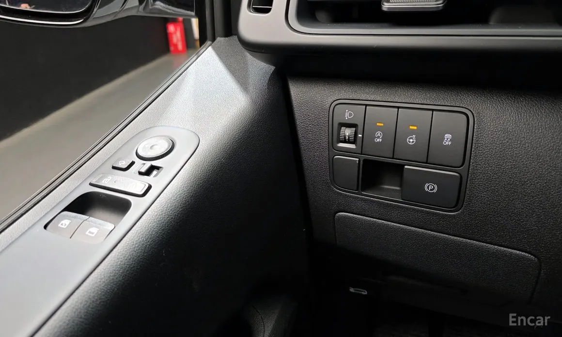 Hyundai Staria 2021 Tourer 11-Seater