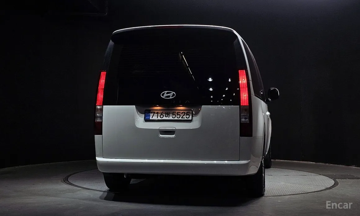 Hyundai Staria 2021 Tourer 11-Seater