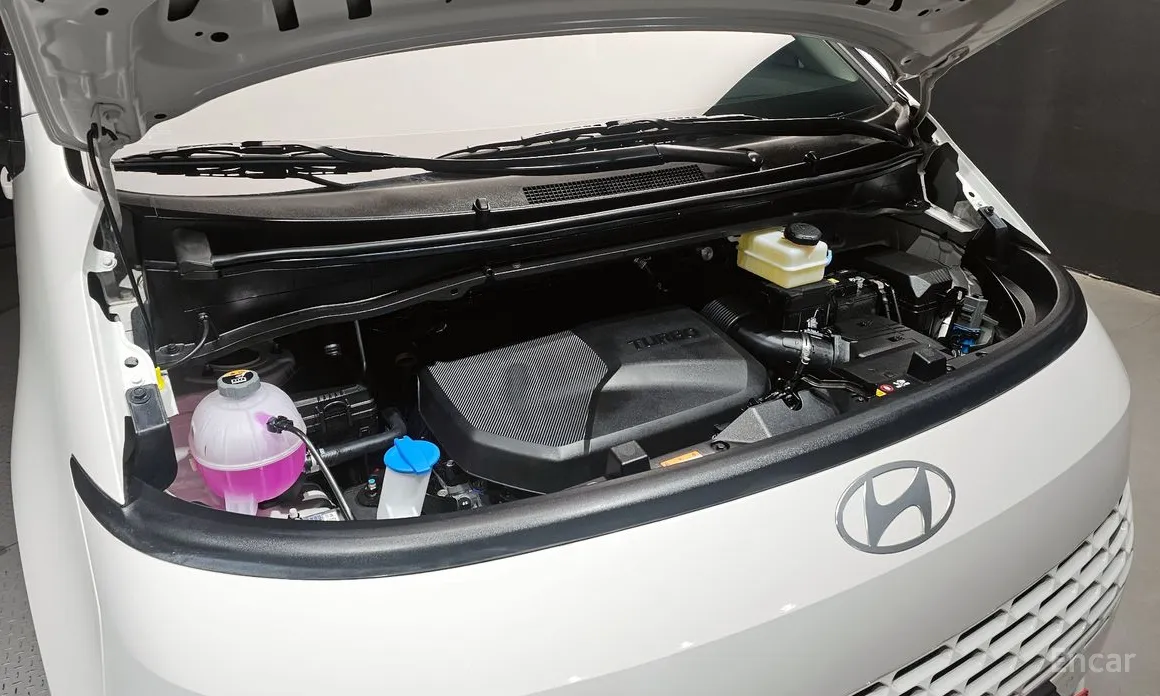 Hyundai Staria 2021 Tourer 11-Seater