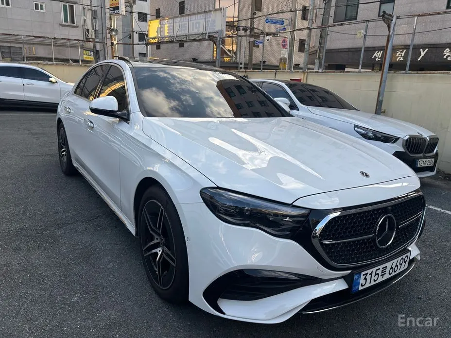 Mercedes-Benz E-Class 2024 E300 4MATIC AMG Line