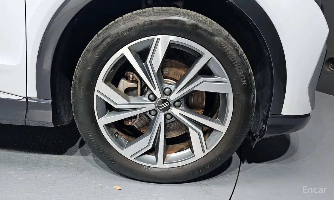 Audi Q4 e-tron 2022 40 Premium Sportback