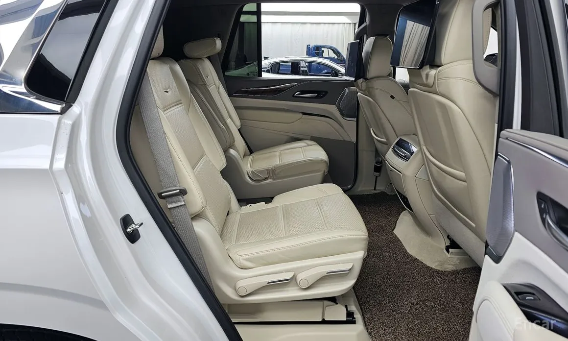 Cadillac Escalade 2021 6.2