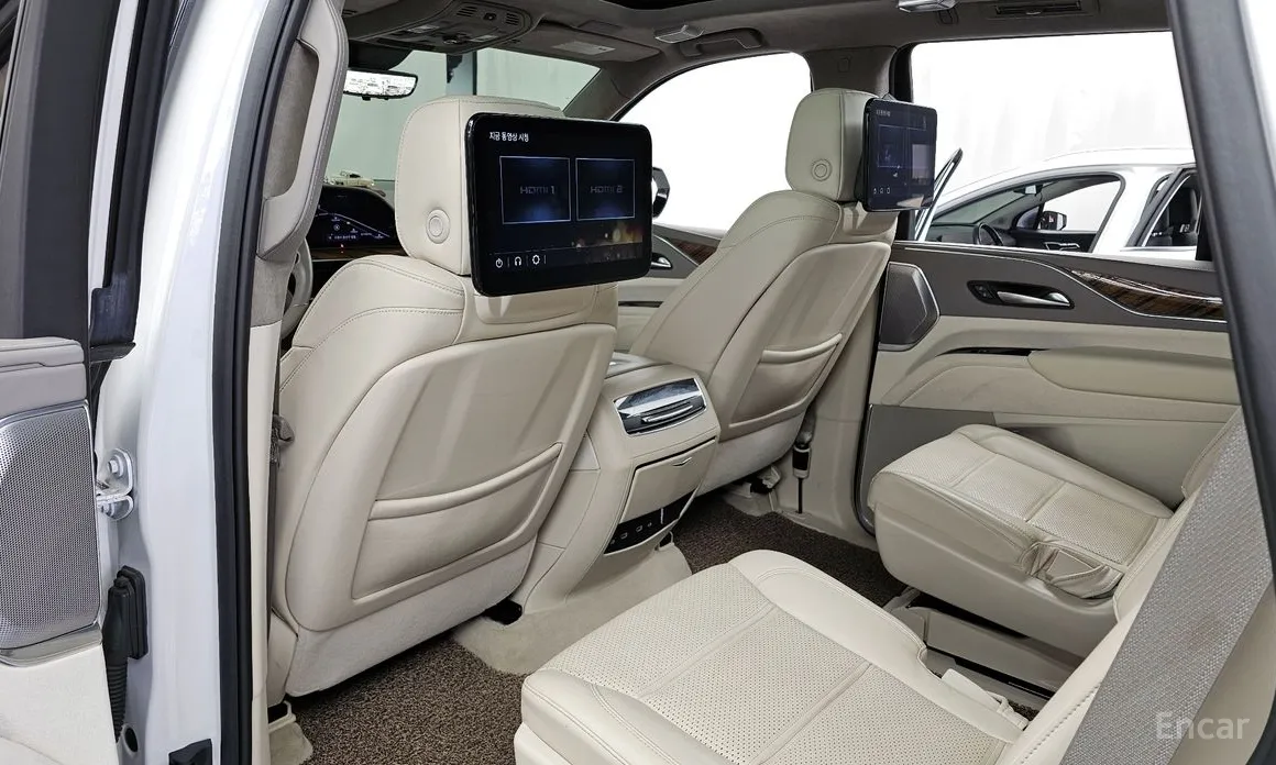 Cadillac Escalade 2021 6.2