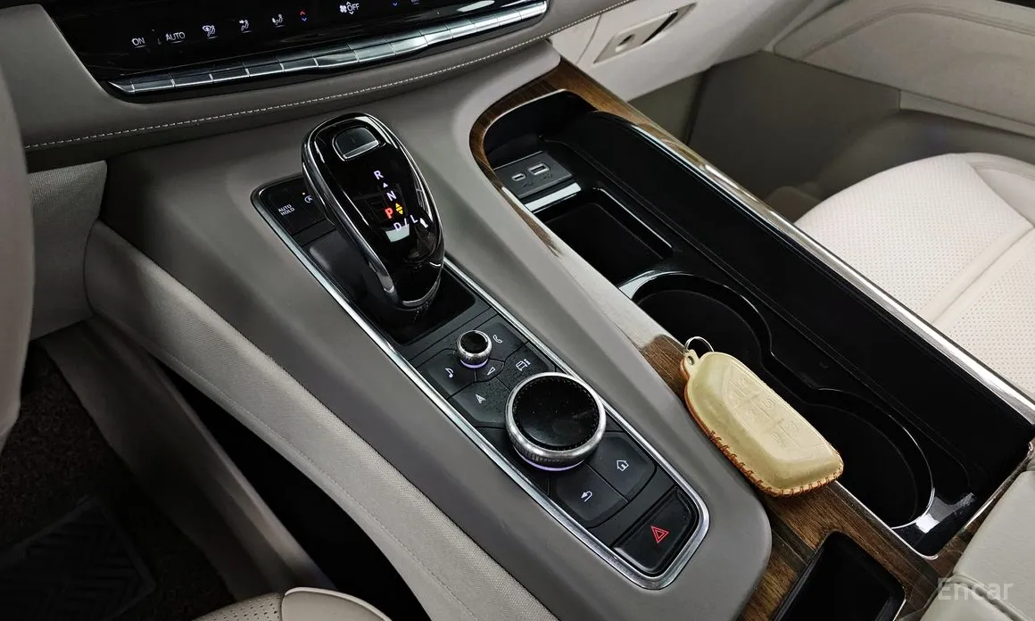 Cadillac Escalade 2021 6.2