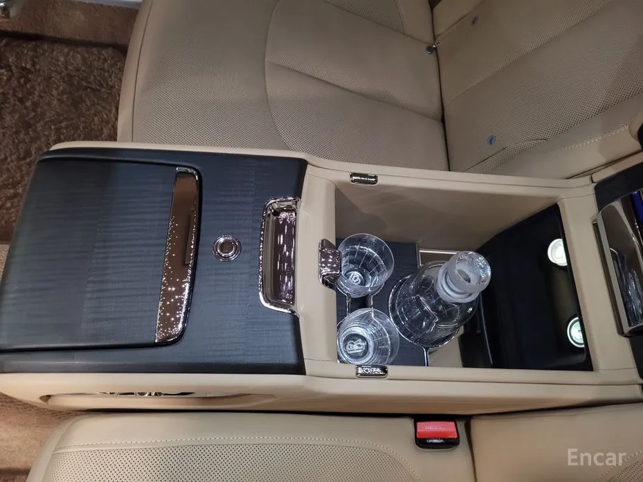 Rolls-Royce Ghost 2020 6.7 EWB V12