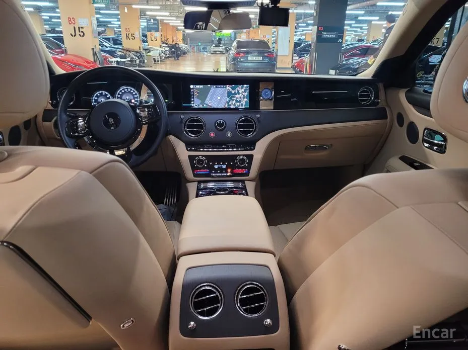 Rolls-Royce Ghost 2020 6.7 EWB V12