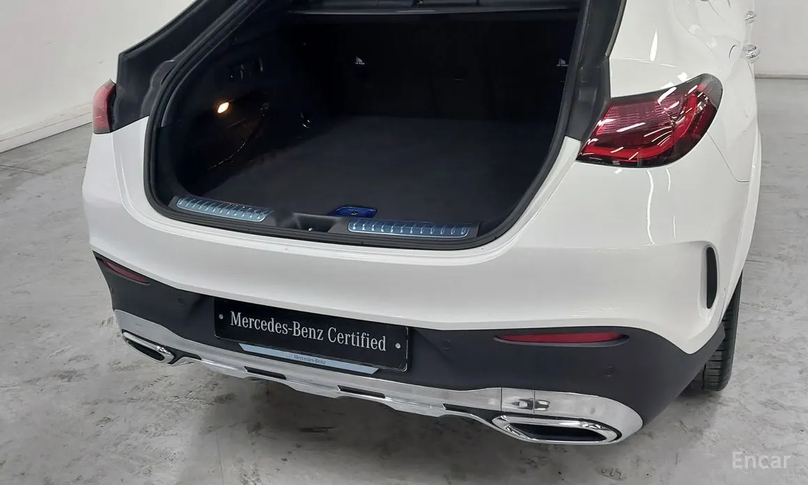 Mercedes-Benz GLC-Class 2023 GLC300 4MATIC Coupe