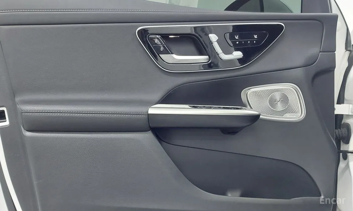 Mercedes-Benz GLC-Class 2023 GLC300 4MATIC Coupe