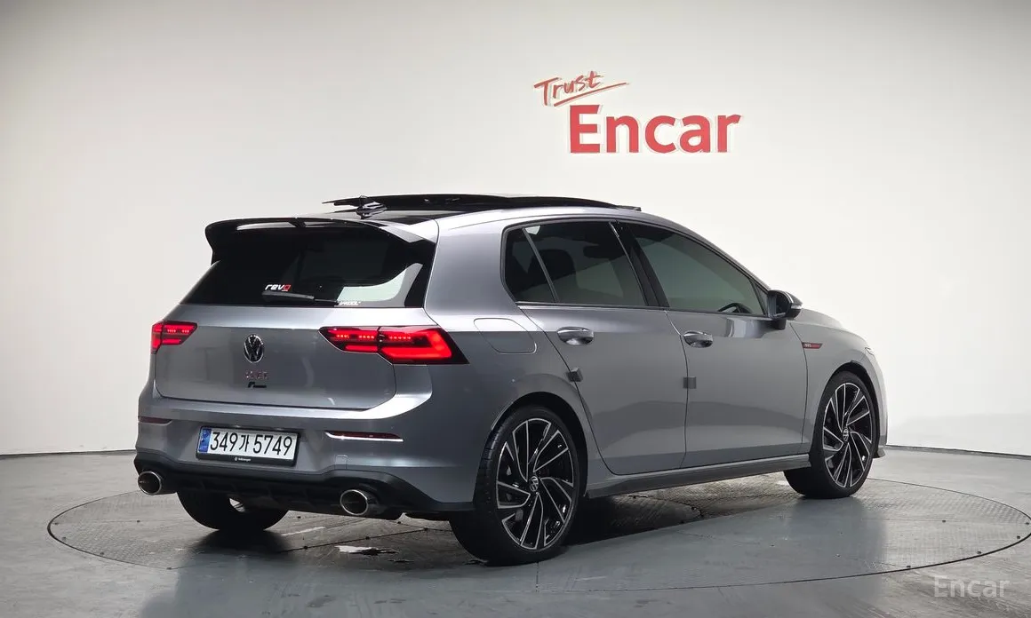 Volkswagen Golf 2022 2.0 GTI