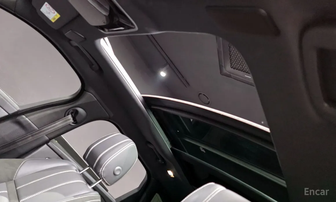 Land Rover Range Rover Velar 2017 3.0 P400 R-Dynamic SE