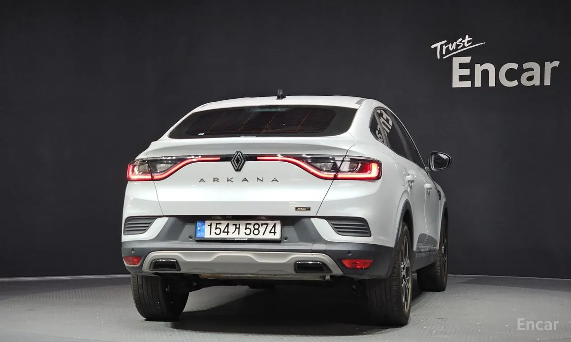Renault Arkana 2024 1.6 E-TECH Iconic