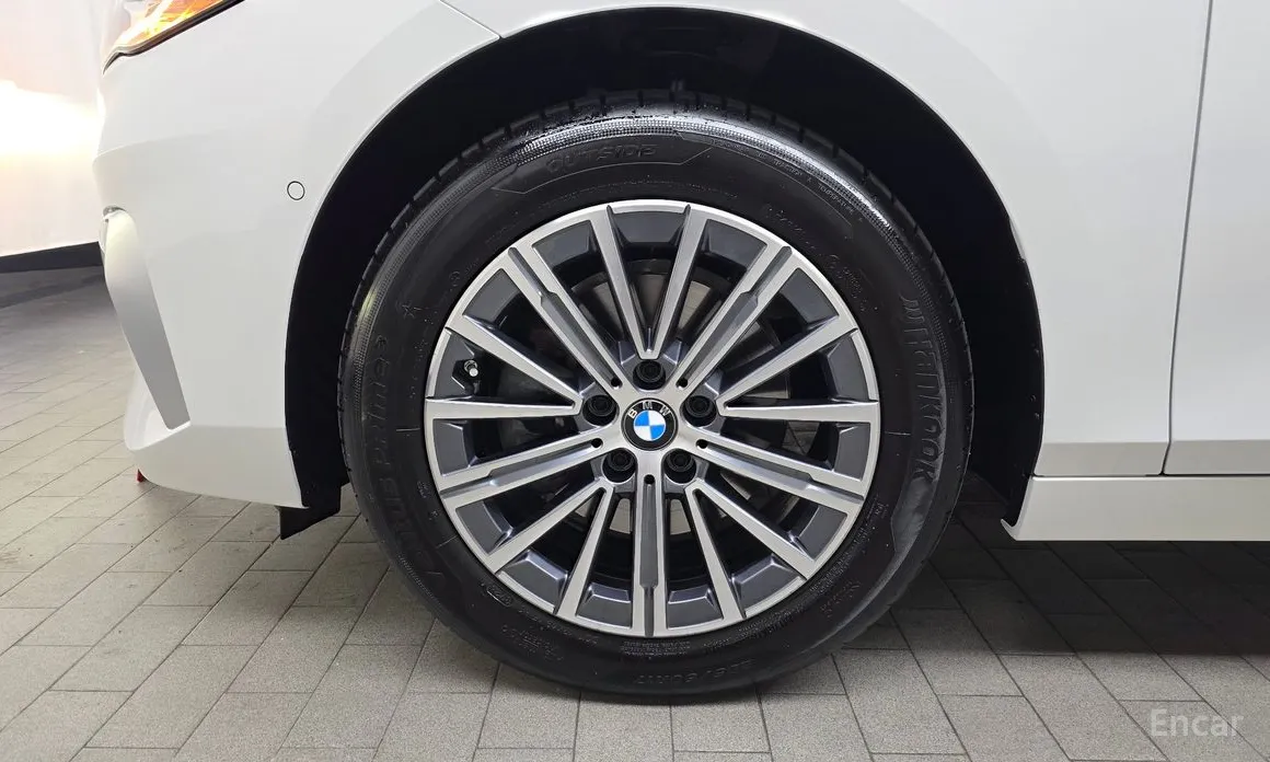 BMW 2 Series 2022 218d Luxury