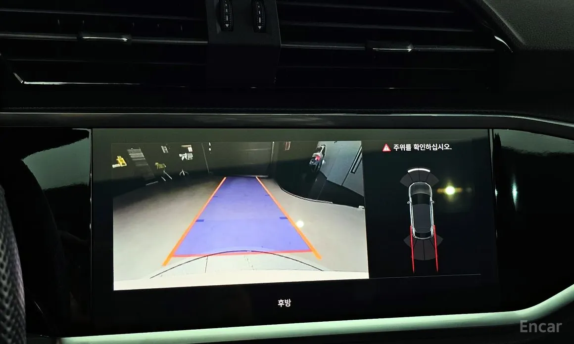 Audi Q3 2018 40 TFSI Quattro Premium Sport Back