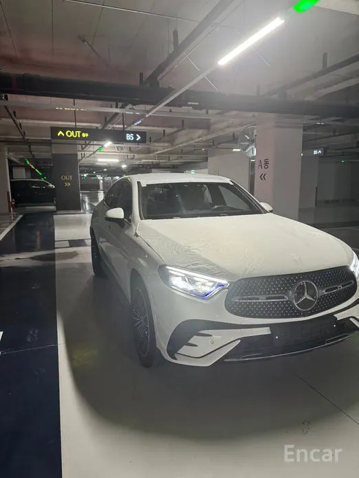 Mercedes-Benz GLC-Class 2023 GLC300 4MATIC Coupe