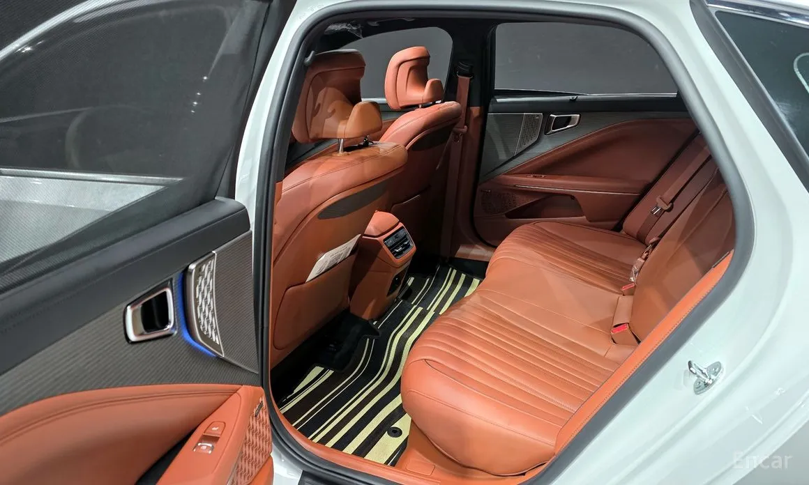 Kia K8 2024 Signature