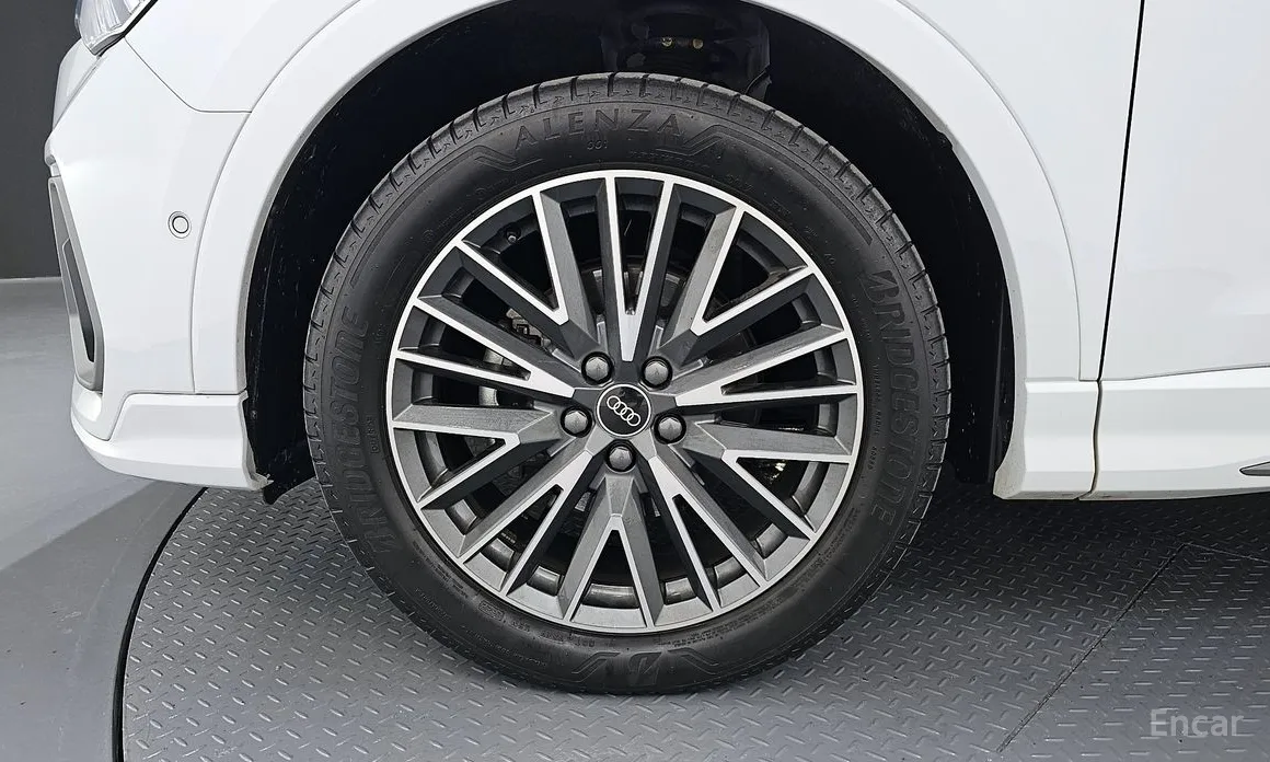 Audi Q3 2018 35 TDI Premium