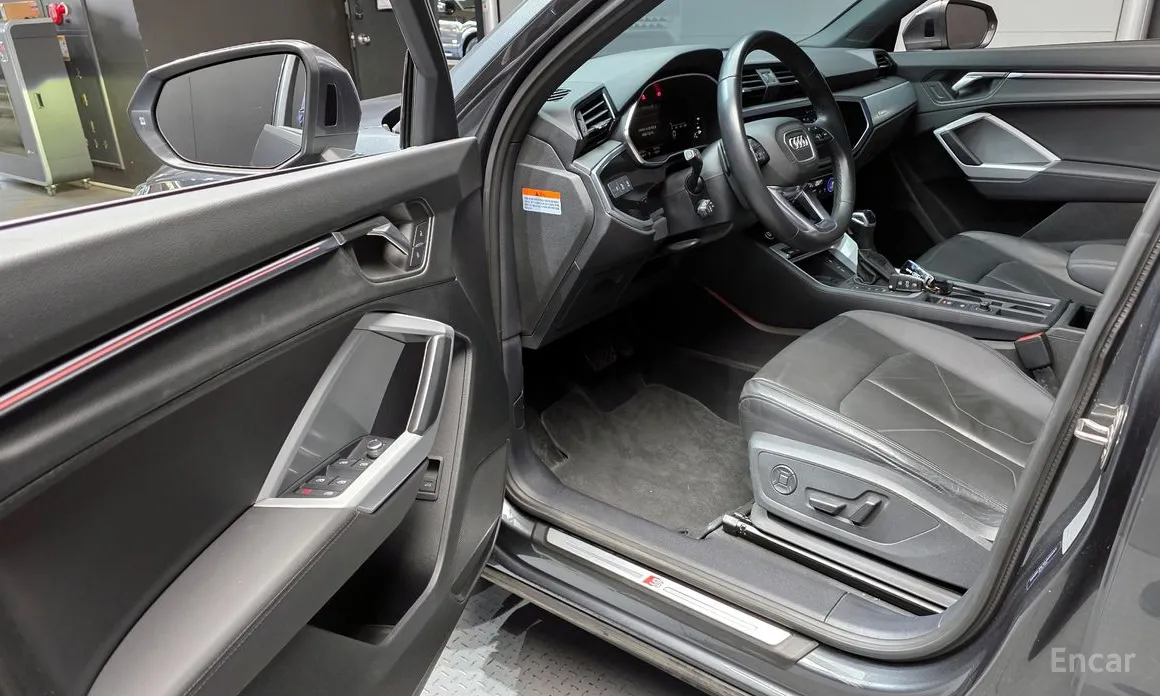 Audi Q3 2018 35 TDI Premium