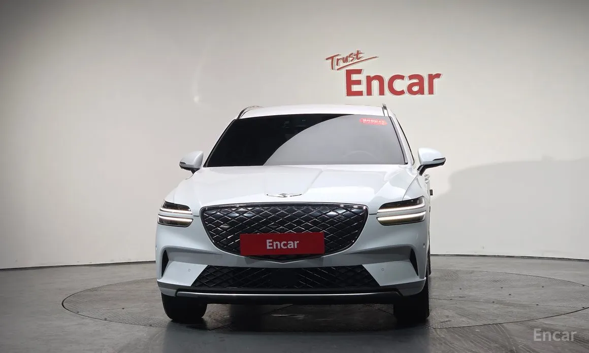 Genesis GV70 2022 e-AWD