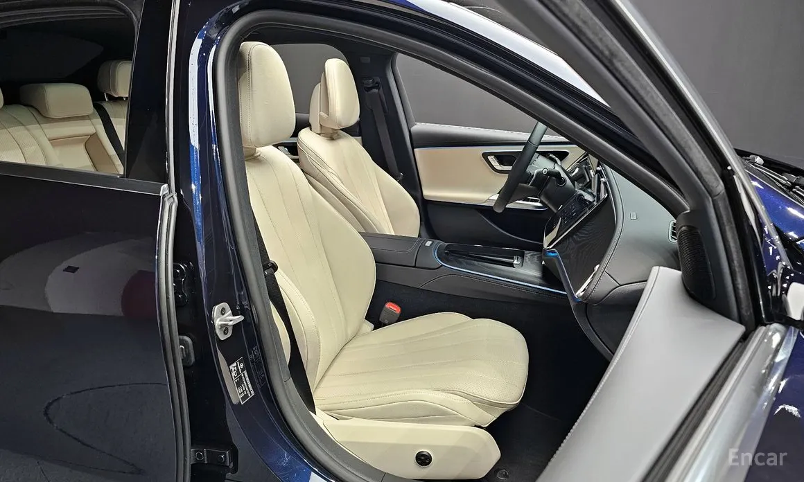 Mercedes-Benz E-Class 2024 E200 Avantgarde