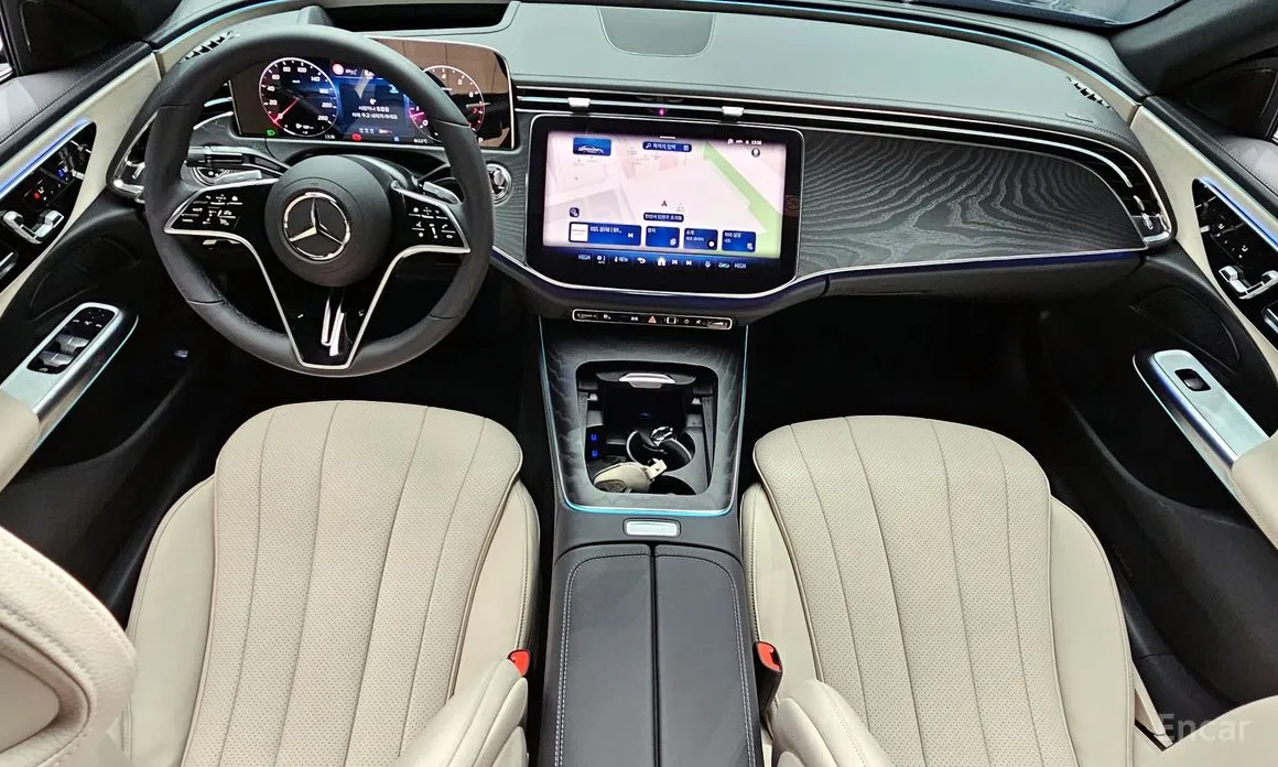 Mercedes-Benz E-Class 2024 E200 Avantgarde