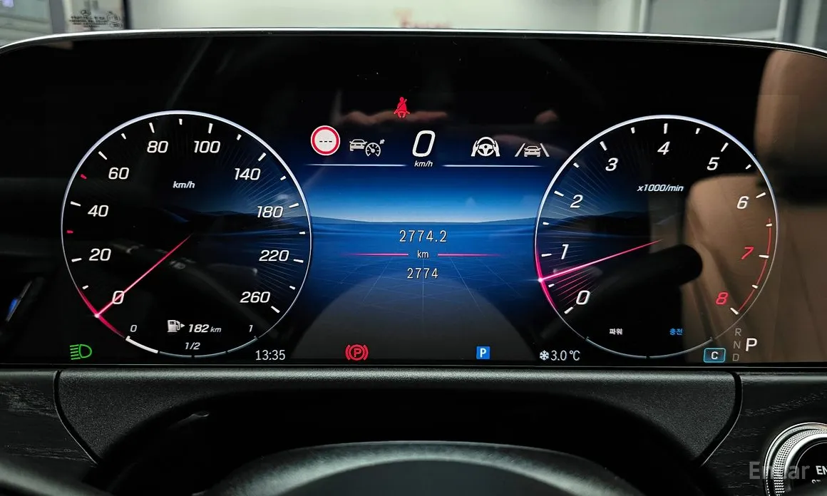 Mercedes-Benz E-Class 2024 E200 Avantgarde