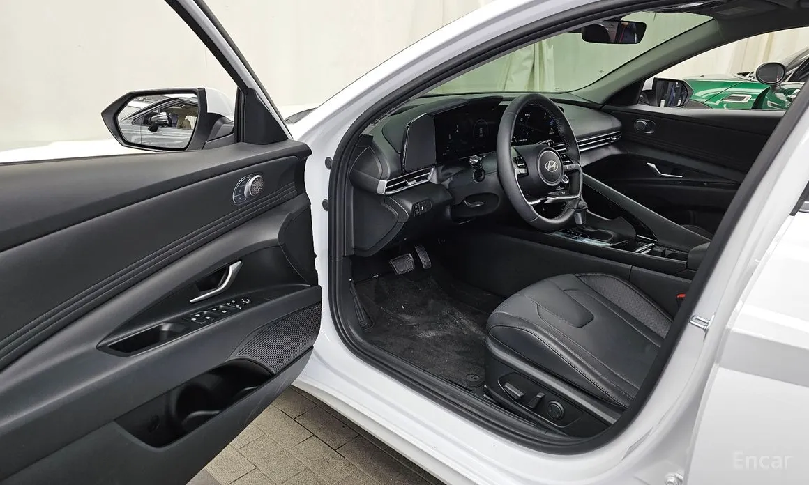 Hyundai Avante 2023 1.6