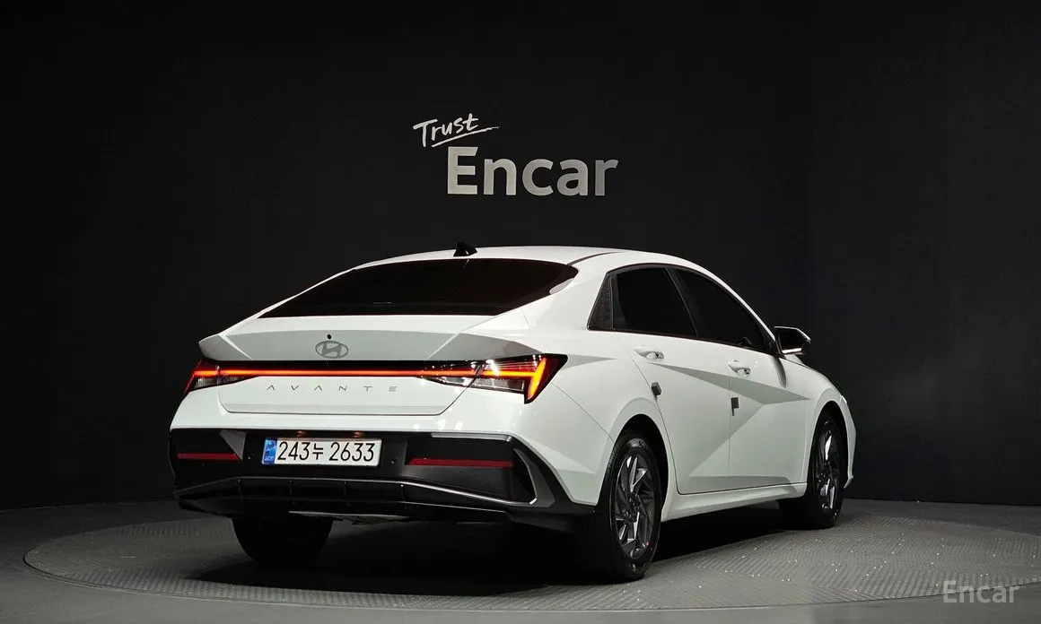Hyundai Avante 2023 1.6