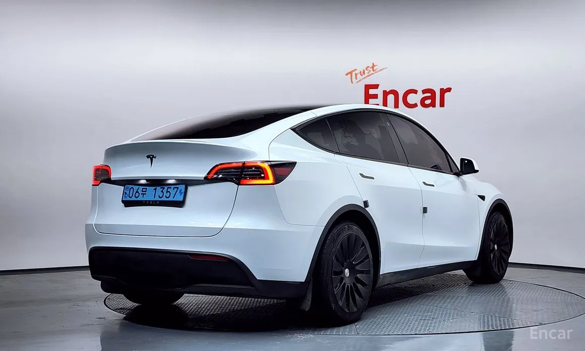 Tesla Model Y 2020 RWD