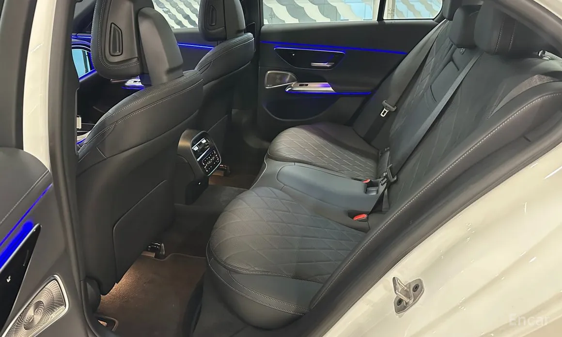 Mercedes-Benz E-Class 2024 E450 4MATIC Exclusive