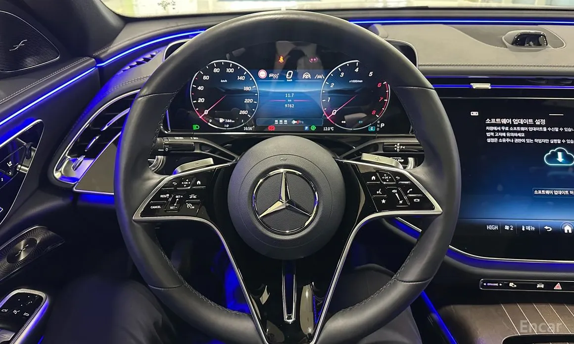 Mercedes-Benz E-Class 2024 E450 4MATIC Exclusive