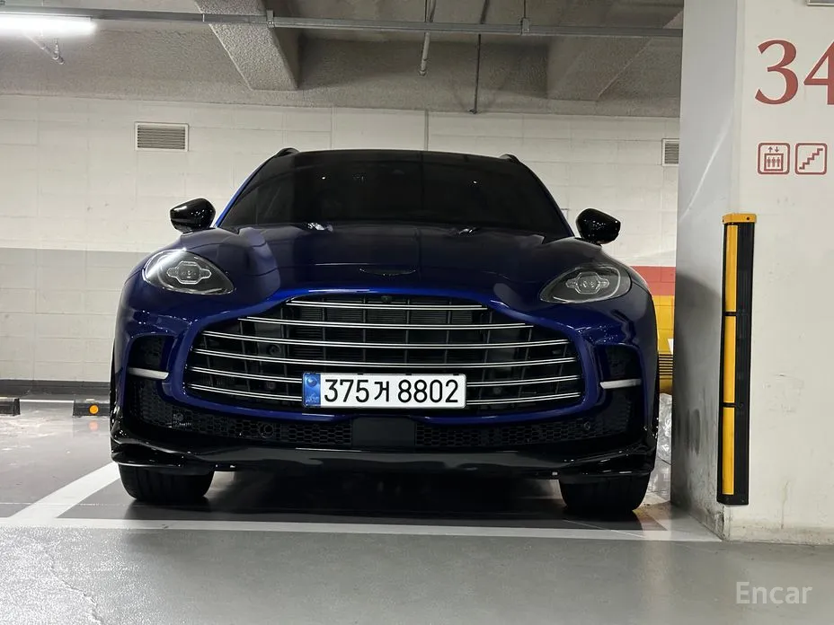 Aston Martin DBX 2020 4.0 V8 707
