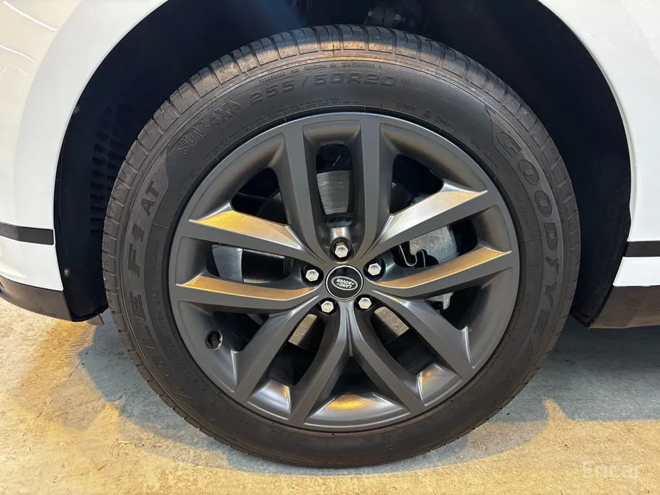 Land Rover Range Rover Velar 2017 2.0 P250 Dynamic SE