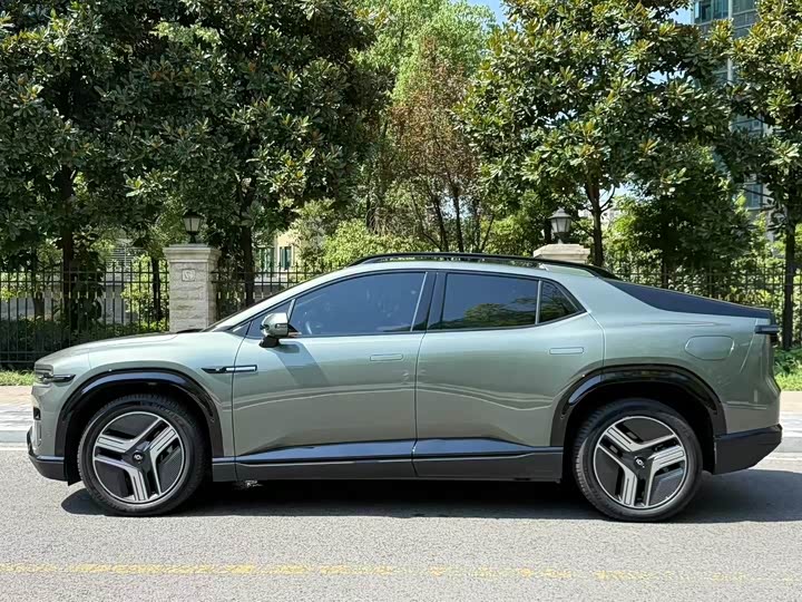 Changan Qiyuan (Nevo) E07 2025 2025款 纯电 四驱 90kWh Ultra高性能版