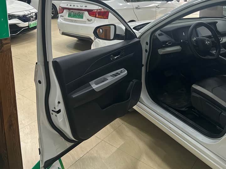 Dongfeng Aeolus E70 2022 2022款 500 超享版