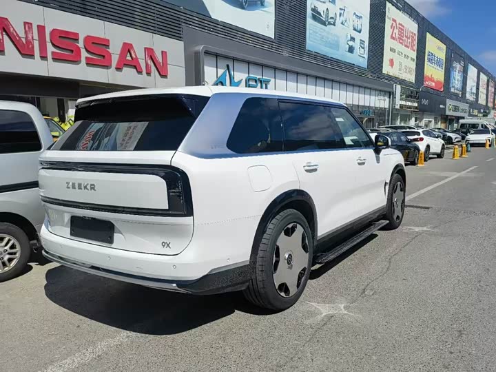 Zeekr 9X 2025 2025款 Ultra版 70kWh