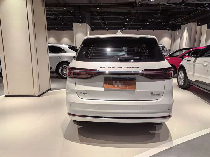 BYD Song Max 2021 2021款 升级版 1.5T 自动旗舰型 6座