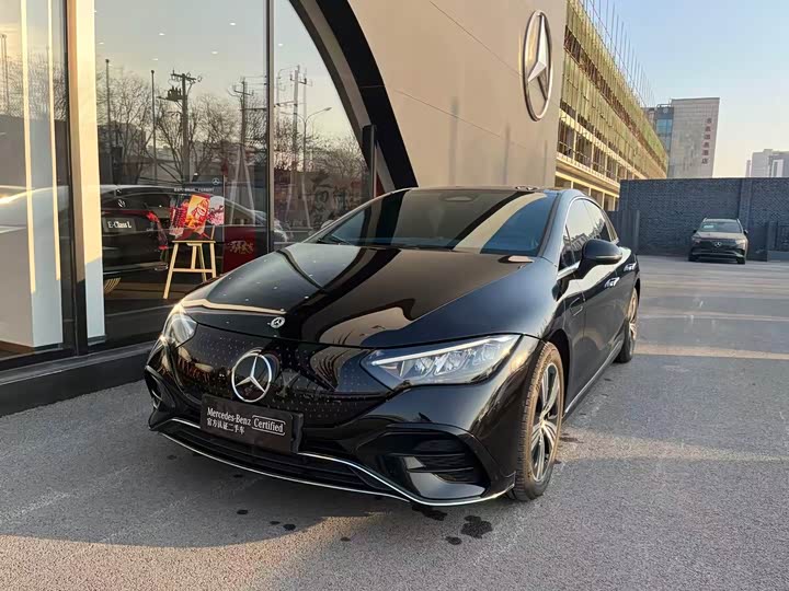 Mercedes-Benz EQE 2025 2025款 500 4MATIC 先锋版