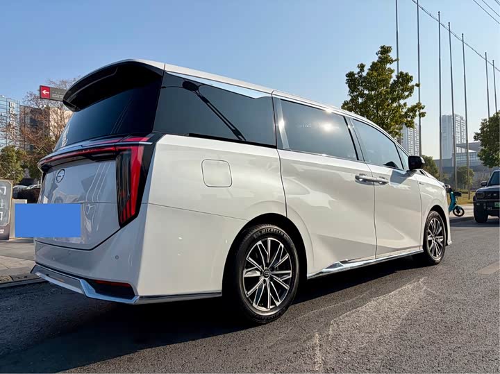 GAC Trumpchi M8 2024 2024款 大师系列 400T 至尊版