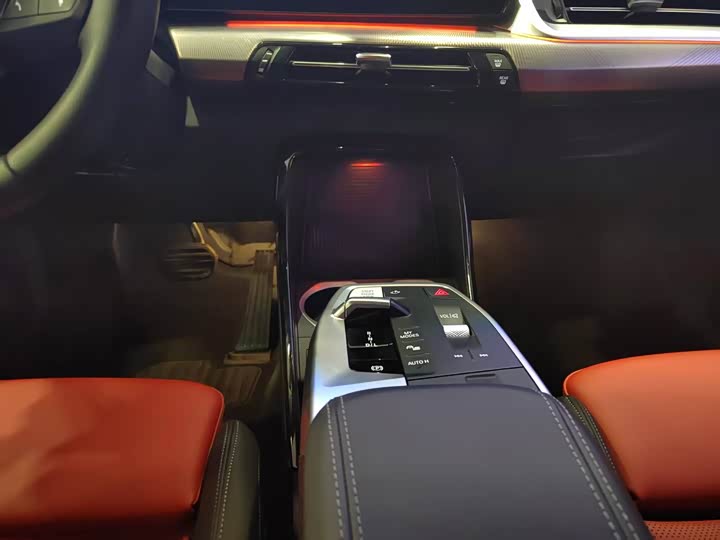 BMW X2 2024 2024款 sDrive25i M运动套装