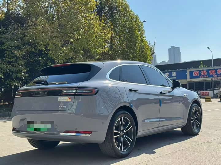 Aito M5 2025 2025款 增程 Ultra 四驱版