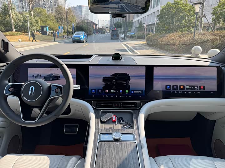 Aito M9 2025 2025款 增程 Ultra版 52kWh 5座版