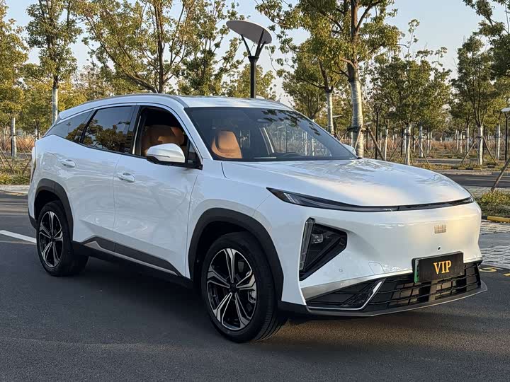 Geely Galaxy L7 2025 2025款 EM-i 115km 探索+版