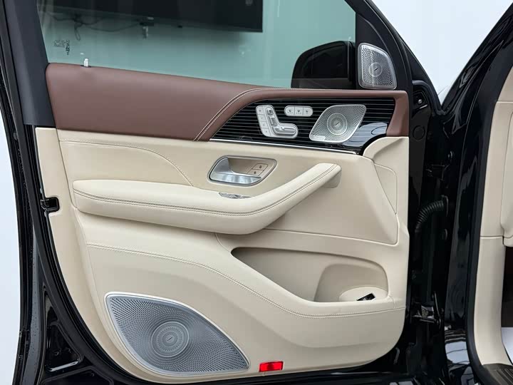 Mercedes-Benz GLS-Class 2025 2025款 GLS 450 4MATIC 时尚型