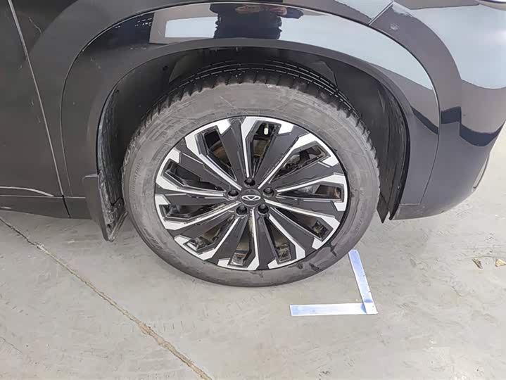 Chery Tiggo 9 2023 2023款 2.0T 自动两驱豪华版 5座