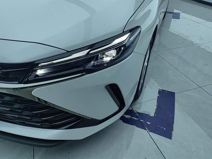 Chevrolet Monza 2024 2024款 1.5L 双离合悦享版