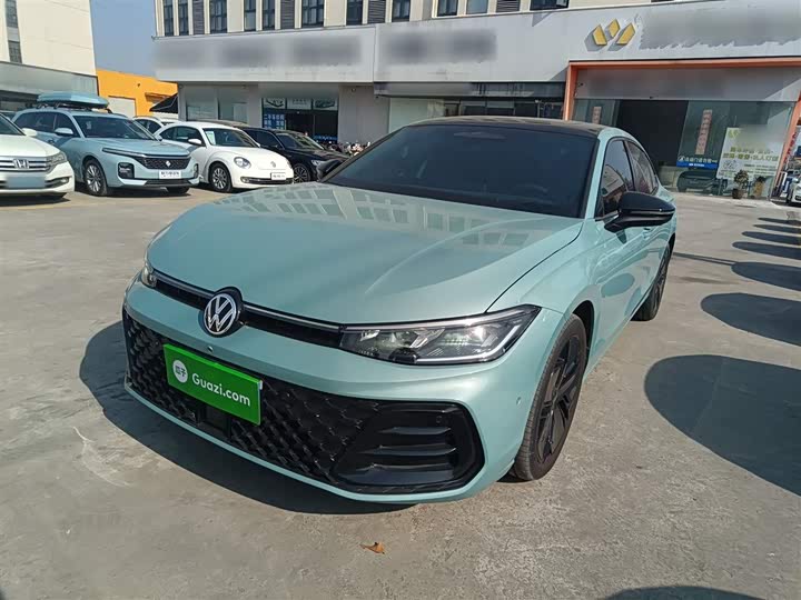 Volkswagen Passat 2025 2025款 Pro 380TSI 星空龙尊版