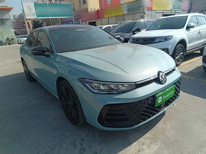 Volkswagen Passat 2025 2025款 Pro 380TSI 星空龙尊版