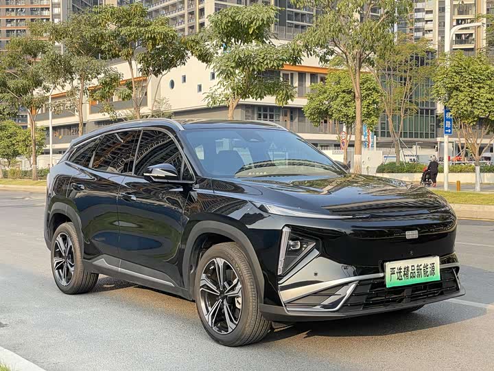 Geely Galaxy L7 2025 2025款 EM-i 115km 探索版