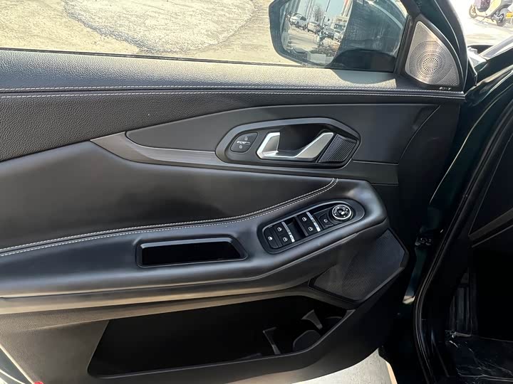 Exeed TXL 2023 2023款 400T 两驱星睿Pro版